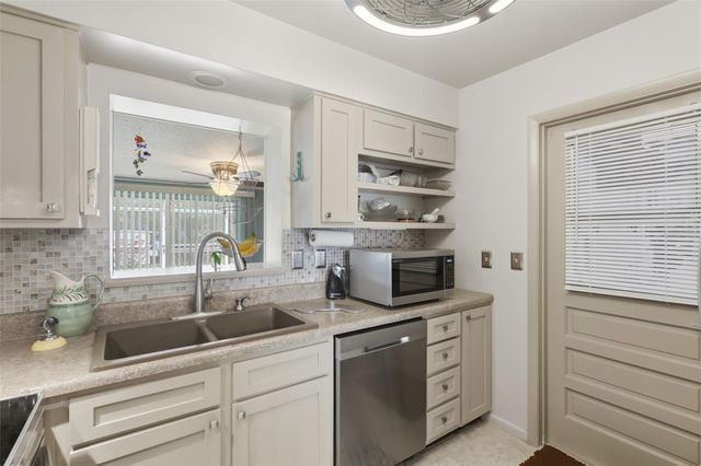 1596 N PAGE DRIVE, Deltona, FL 32725