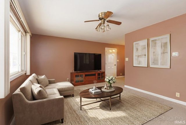 2003 S Phillip Drive, Muncie, IN 47302