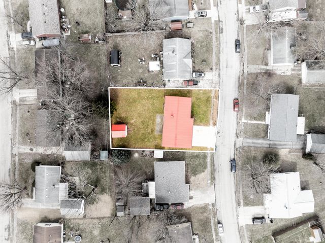 2003 S Phillip Drive, Muncie, IN 47302