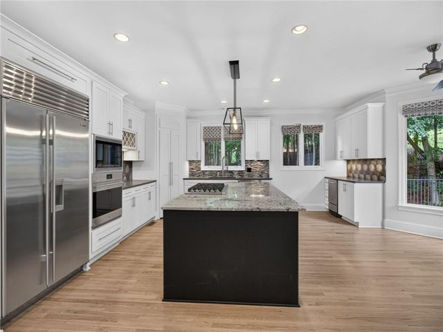 208 Morning Mist Way, Woodstock, GA 30189