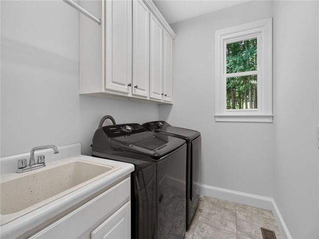 208 Morning Mist Way, Woodstock, GA 30189