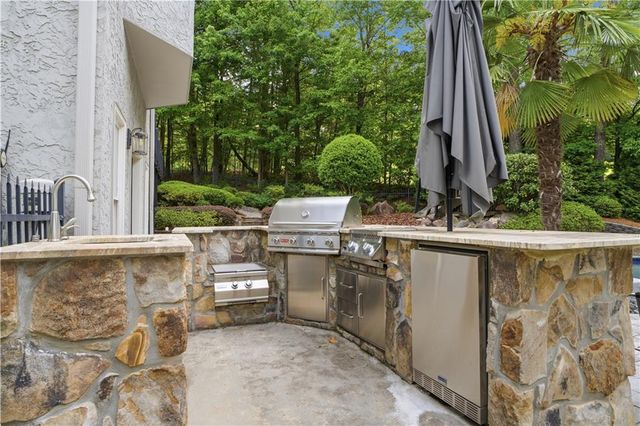 208 Morning Mist Way, Woodstock, GA 30189