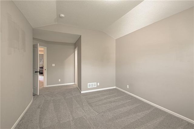 15553 W 163rd Terrace, Olathe, KS 66062