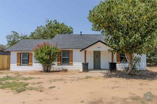 4002 LORANCE STREET, Vernon, TX 76384