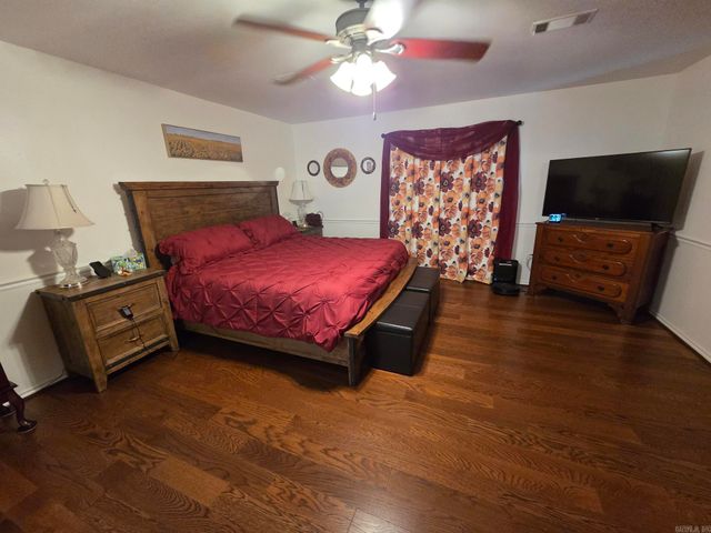 1402 Holmes Road, Searcy, AR 72143