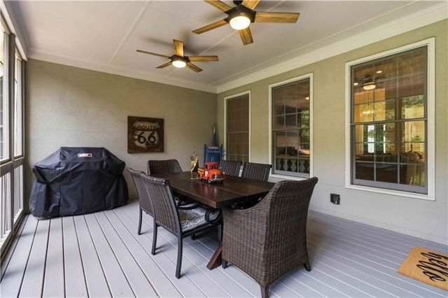 2671 Floral Valley Drive, Dacula, GA 30019