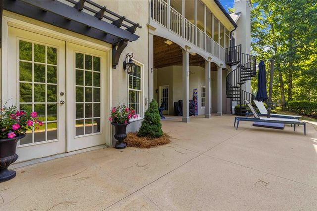 2671 Floral Valley Drive, Dacula, GA 30019