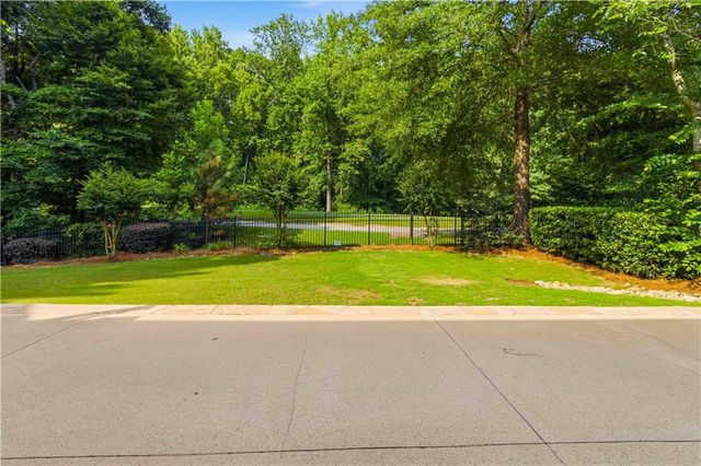 2671 Floral Valley Drive, Dacula, GA 30019
