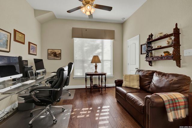 2079 PECAN BND, New Braunfels, TX 78130