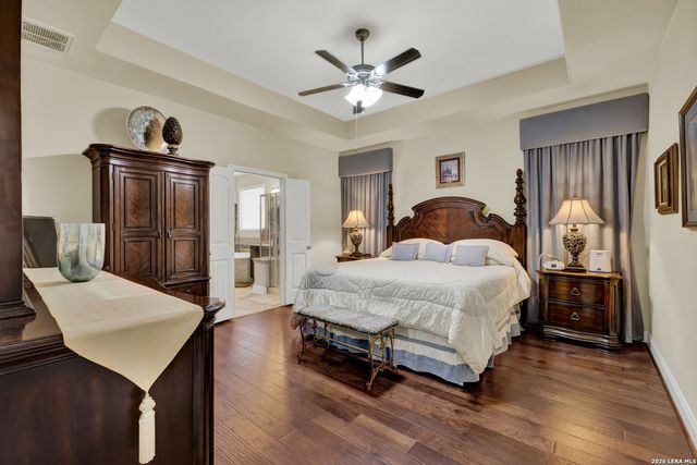 2079 PECAN BND, New Braunfels, TX 78130