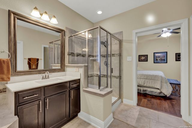 2079 PECAN BND, New Braunfels, TX 78130