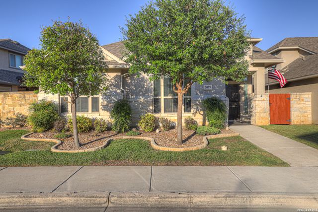 2079 PECAN BND, New Braunfels, TX 78130