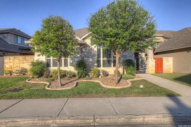 2079 PECAN BND, New Braunfels, TX 78130