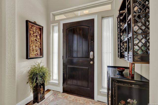 2079 PECAN BND, New Braunfels, TX 78130