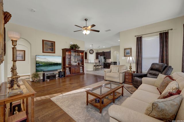 2079 PECAN BND, New Braunfels, TX 78130