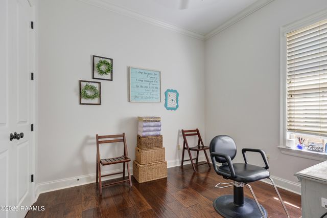 213 Golden Cypress Drive, Youngsville, LA 70592