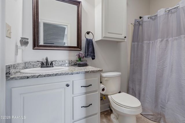 213 Golden Cypress Drive, Youngsville, LA 70592