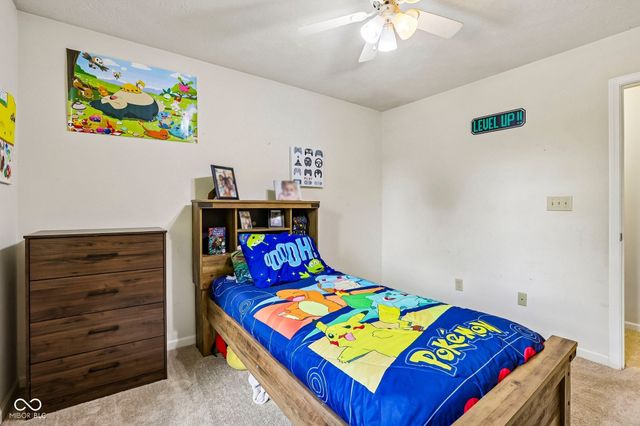 102 Westview Place, Bargersville, IN 46106