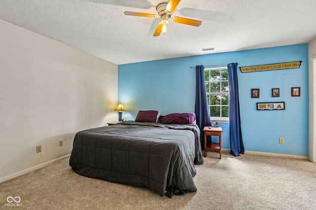102 Westview Place, Bargersville, IN 46106