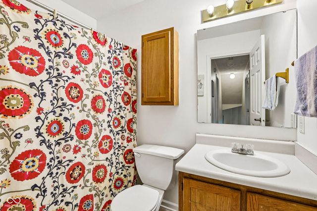 102 Westview Place, Bargersville, IN 46106