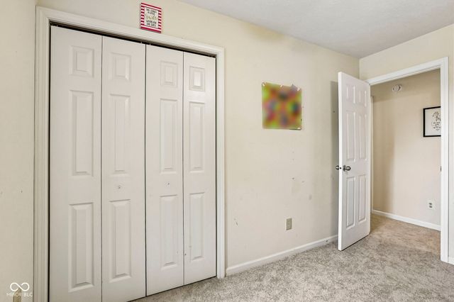 102 Westview Place, Bargersville, IN 46106