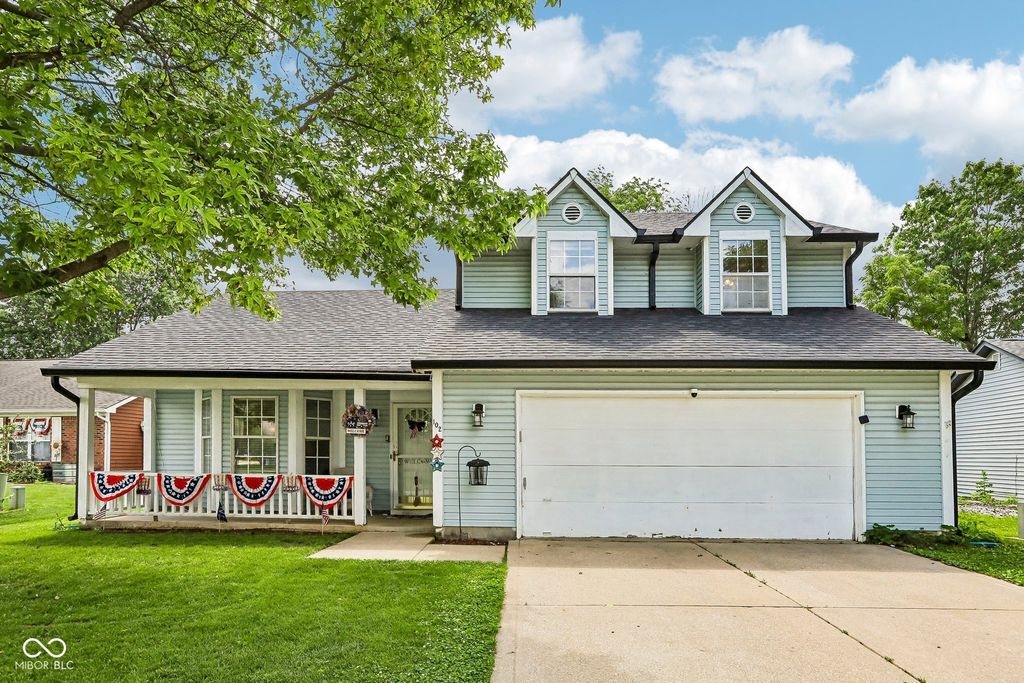 102 Westview Place, Bargersville, IN 46106