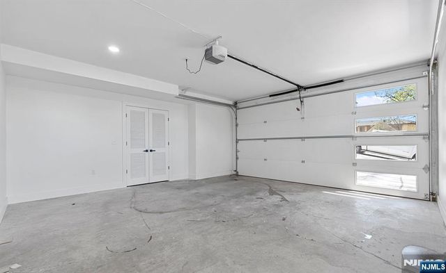 853 Pleasantview Terrace 1, Ridgefield, NJ 07657