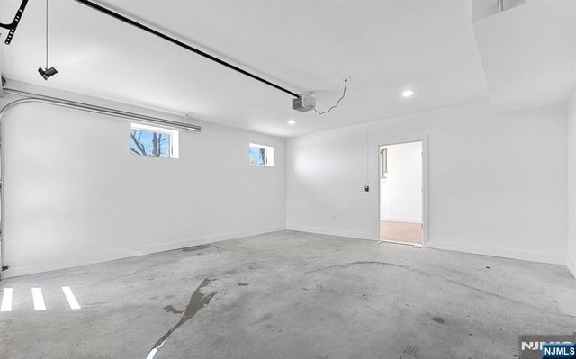 853 Pleasantview Terrace 1, Ridgefield, NJ 07657