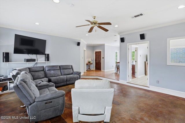 427 Apple Valley, Pearl, MS 39208