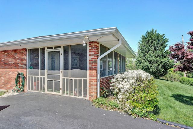 3320 Melody AVE, Roanoke, VA 24018