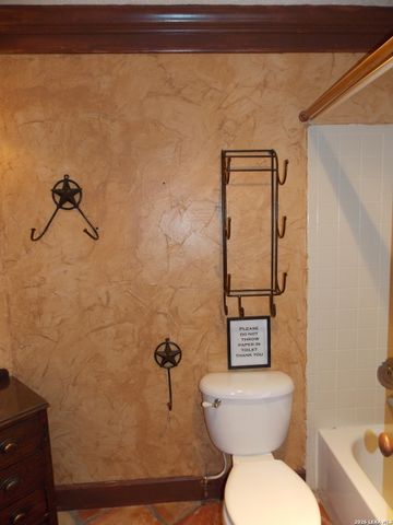 1414 Leander, San Antonio, TX 78251