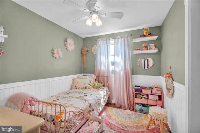 626 FAY ANN DR, Blackwood, NJ 08012