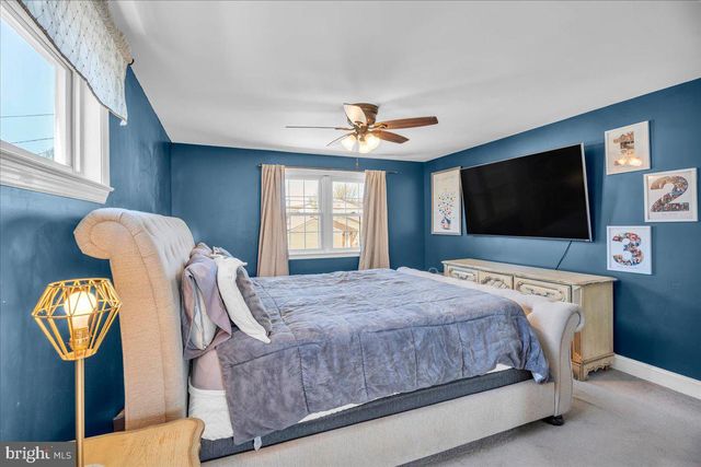 626 FAY ANN DR, Blackwood, NJ 08012