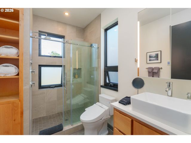 409 Jackson Street, Port Orford, OR 97465