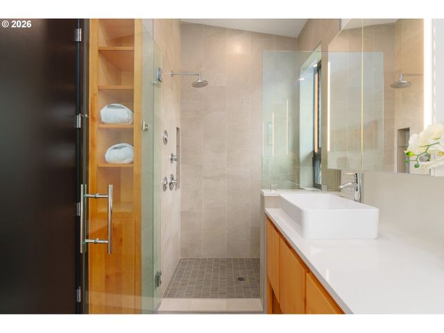 409 Jackson Street, Port Orford, OR 97465