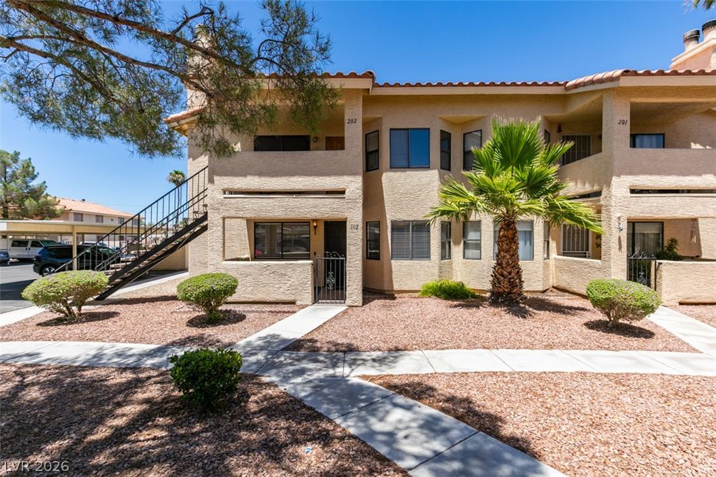 1201 North Buffalo Drive 102, Las Vegas, NV 89128 — photo 2