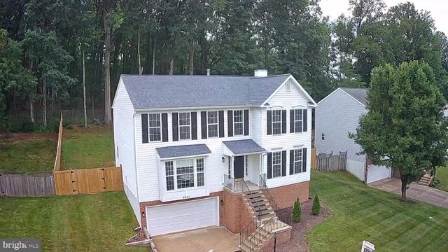 4925 FRISHMAN CT, Woodbridge, VA 22193