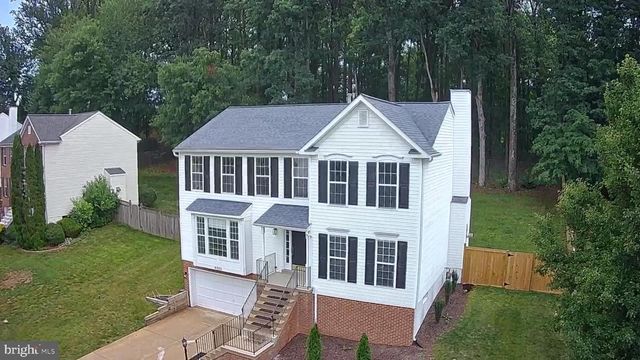 4925 FRISHMAN CT, Woodbridge, VA 22193