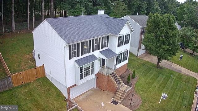 4925 FRISHMAN CT, Woodbridge, VA 22193