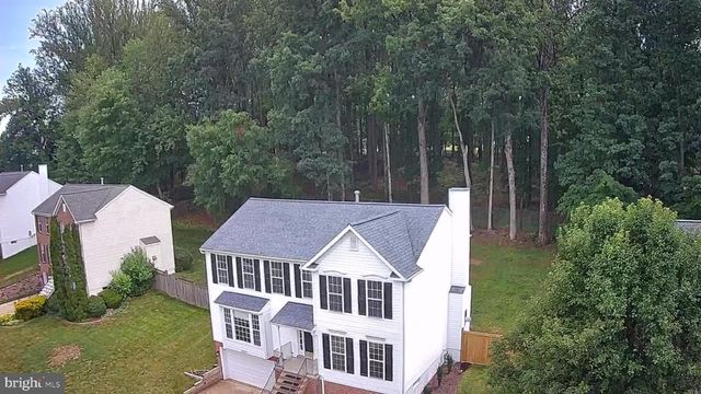 4925 FRISHMAN CT, Woodbridge, VA 22193