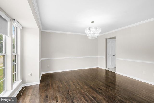 4925 FRISHMAN CT, Woodbridge, VA 22193