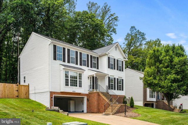 4925 FRISHMAN CT, Woodbridge, VA 22193