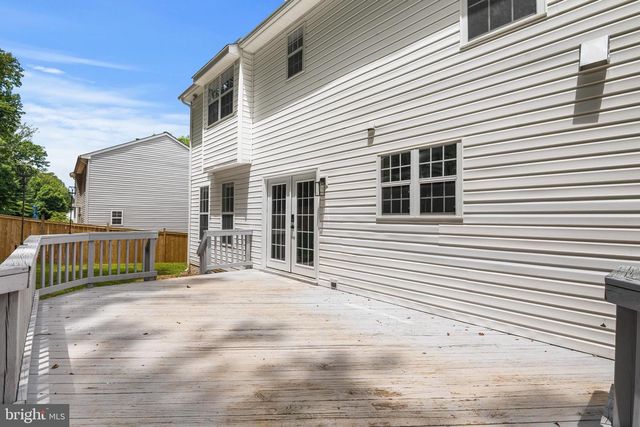 4925 FRISHMAN CT, Woodbridge, VA 22193