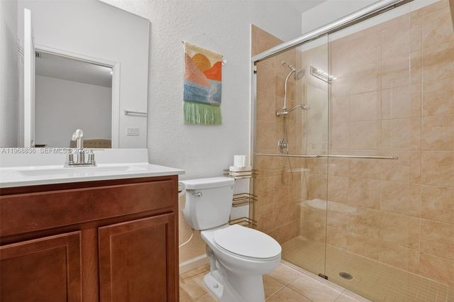 13270 SW 272nd St, Homestead, FL 33032