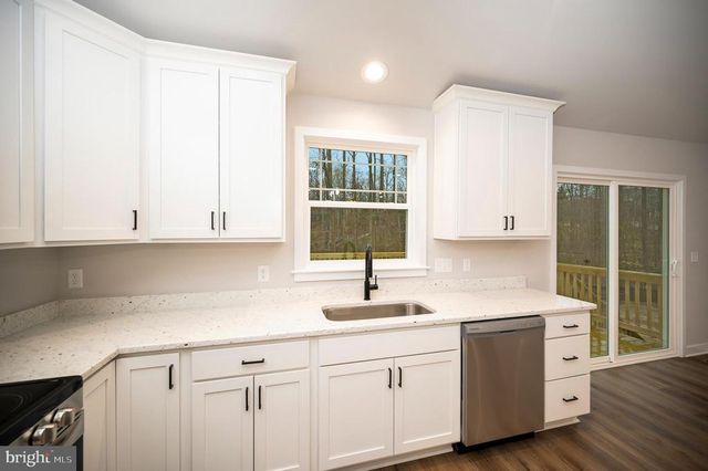 3707 SUNDAY LN, Fredericksburg, VA 22408