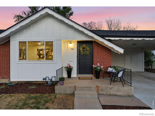 3148 E Maplewood Avenue E, Centennial, CO 80121