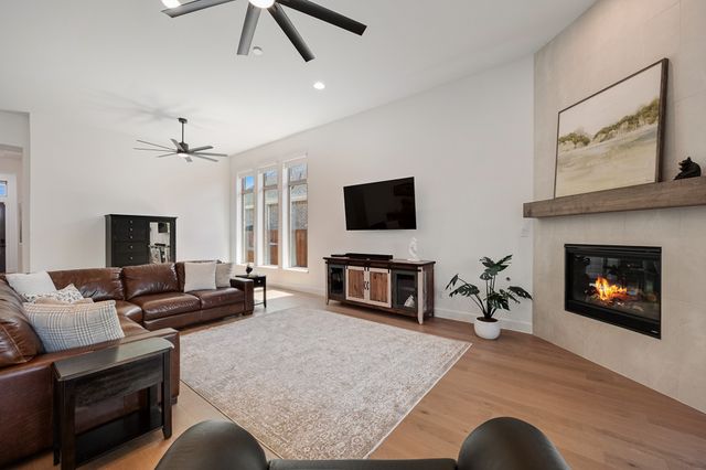 1914 Benedetto Way, Mclendon Chisholm, TX 75032