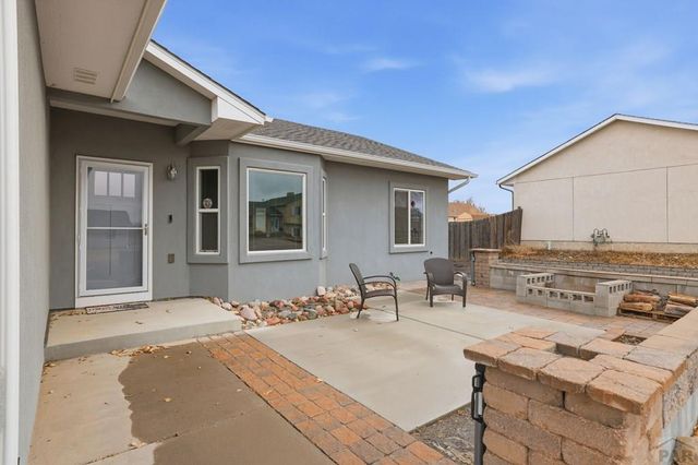 830 S Blakeland Dr, Pueblo West, CO 81007