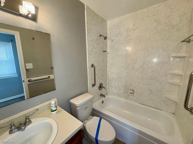 153 Greendale RD, Virginia Beach, VA 23452