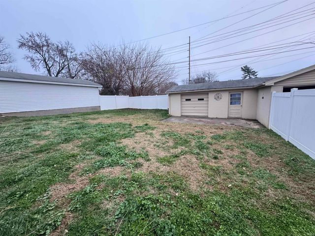 348 Audubon Drive, Mount Vernon, IN 47620